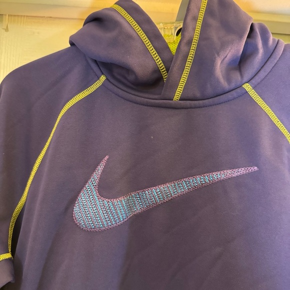 Nike Quater Zip Pull Over Hoodie - Picture 2 of 6